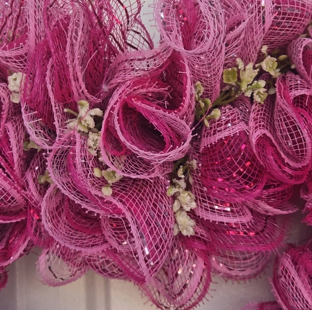 Handmade heart-shaped pink wreath, pink deco mesh Valentine's Day wreath